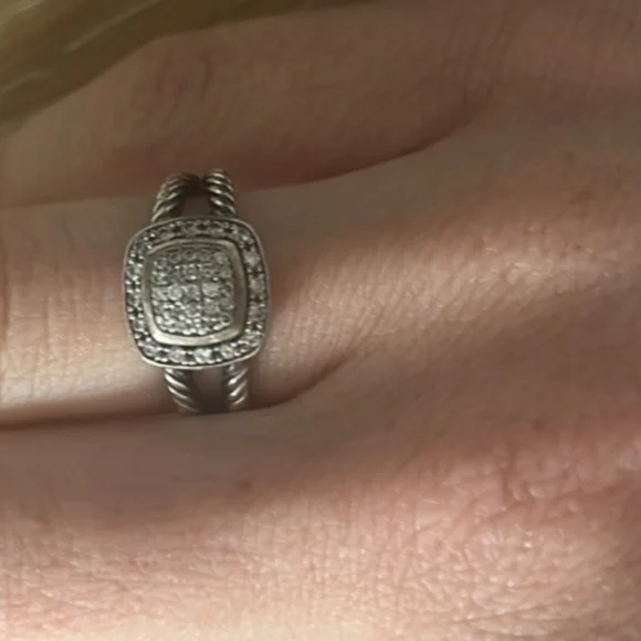 David Yurman Petite Albion. 8 - Picture 5 of 14